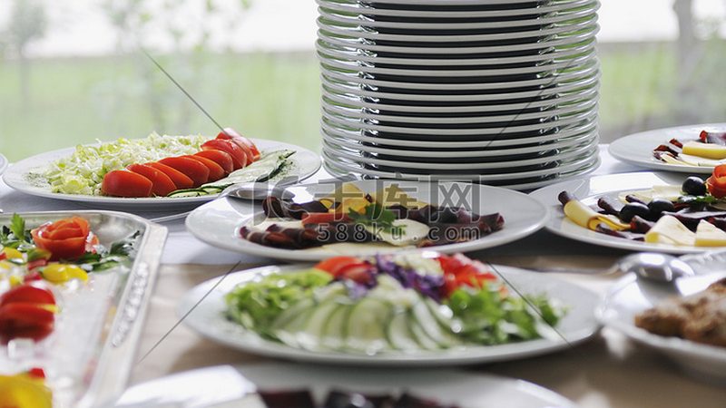 小型食品代加工厂：起订量的关键考量**